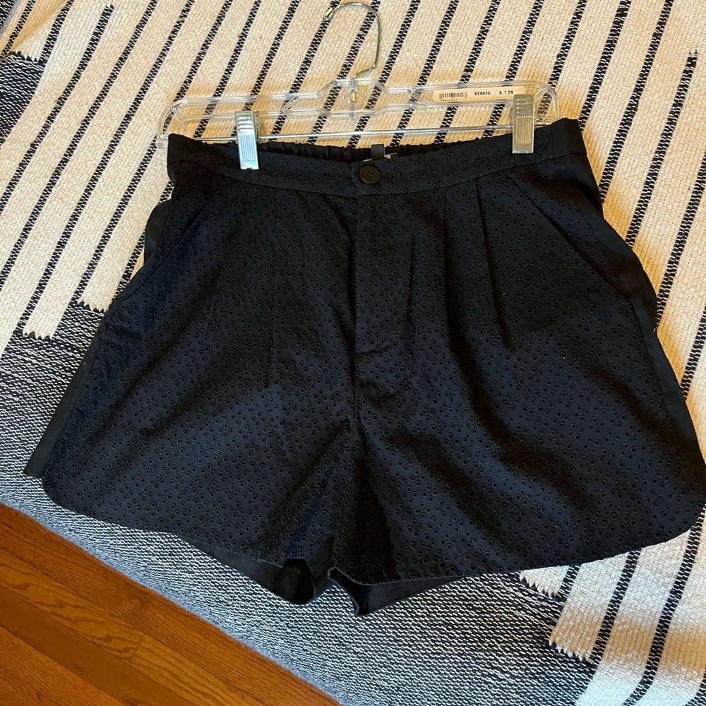 Steven Alan Women’s Eyelet Linen Blend Shorts